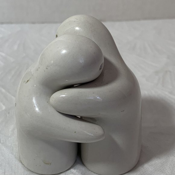 HUGGING GHOSTS BLACK WHITE SALT AND PEPPER SHAKERS - Picture 2 of 12